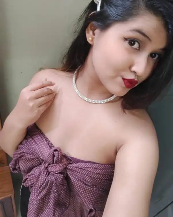 Megha Mumbai escort service